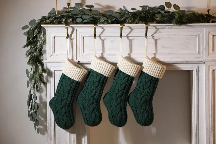 Große Kabelgestrickte Weihnachtsstrumpf - 13 Farben