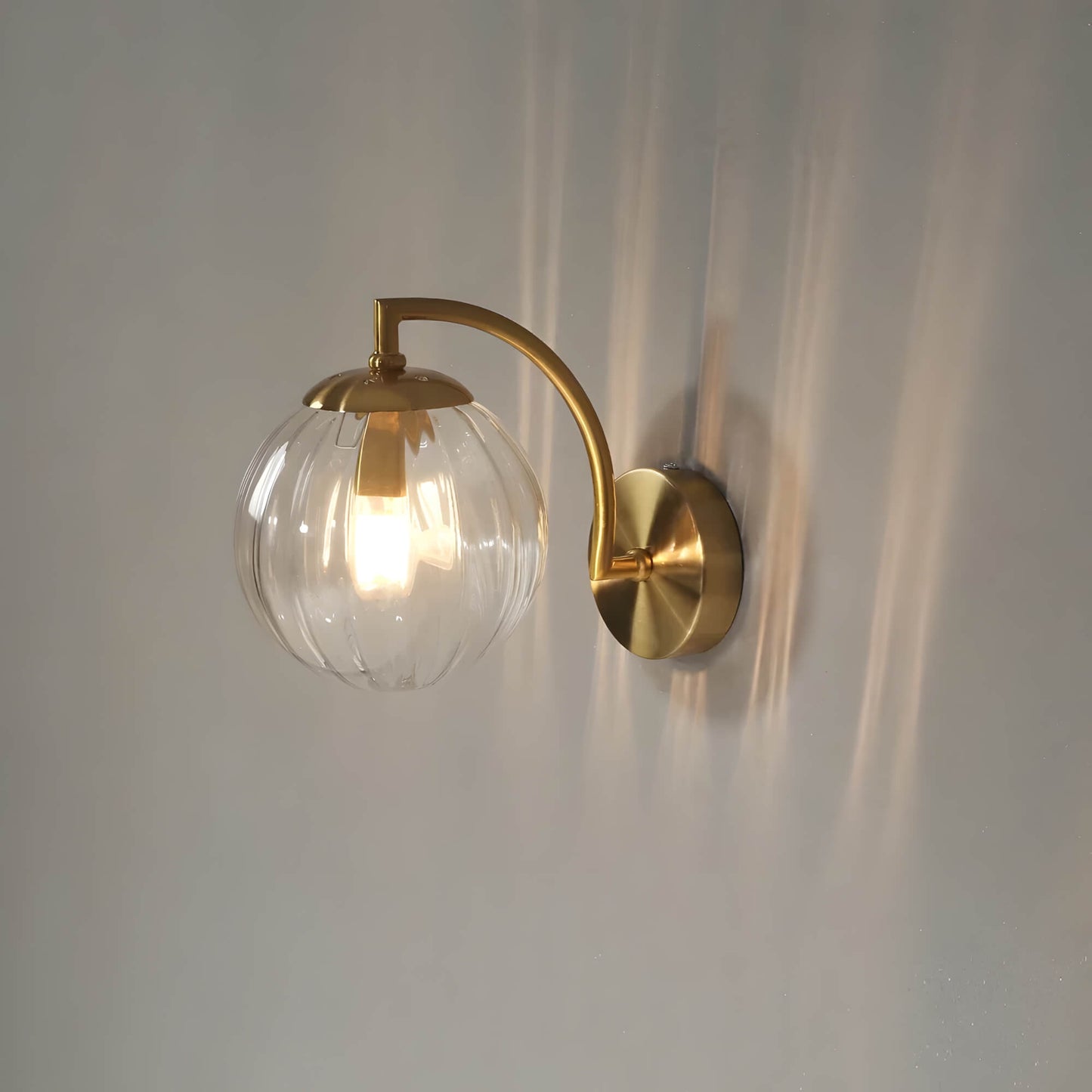 Garduru - Moderne Glaswandleuchte mit LED