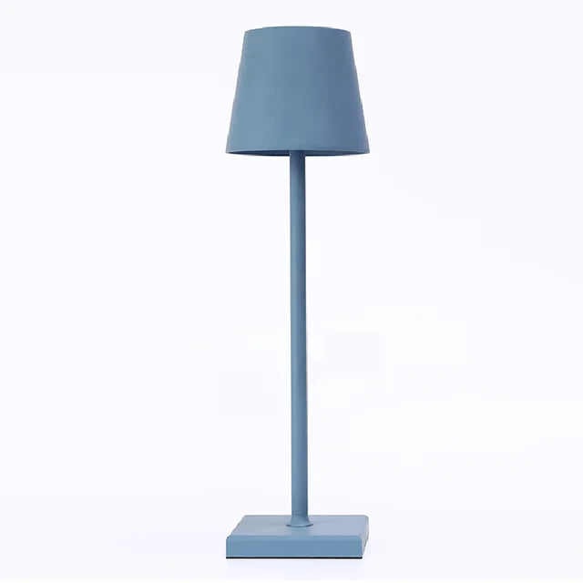 Drahtlose LED-Tischlampe für das Home Office - Elegantes Design & Ambiente