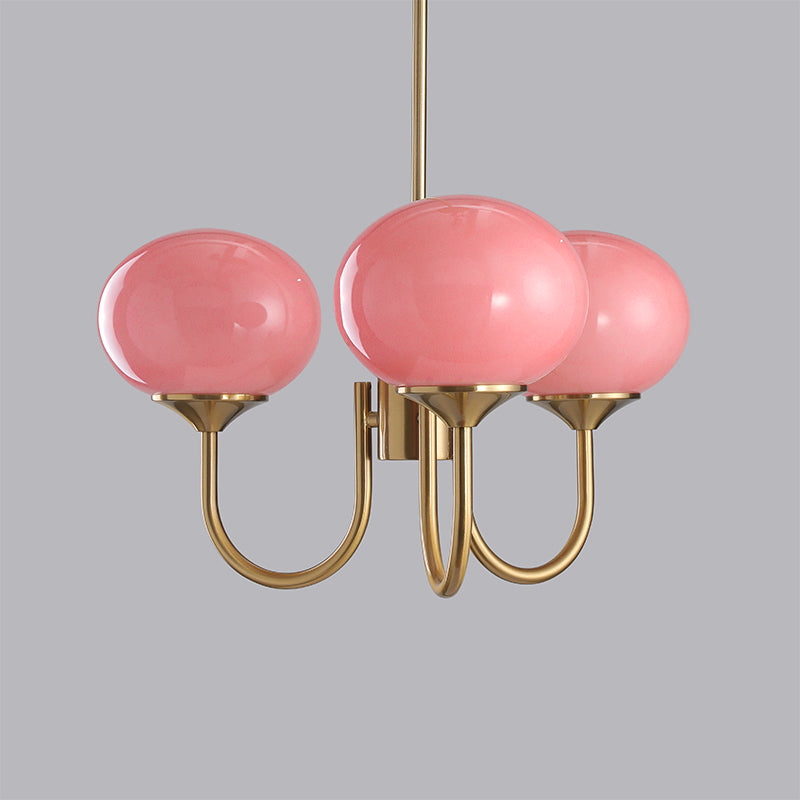 Deckenleuchte mit rosa Glasglobenschirmen