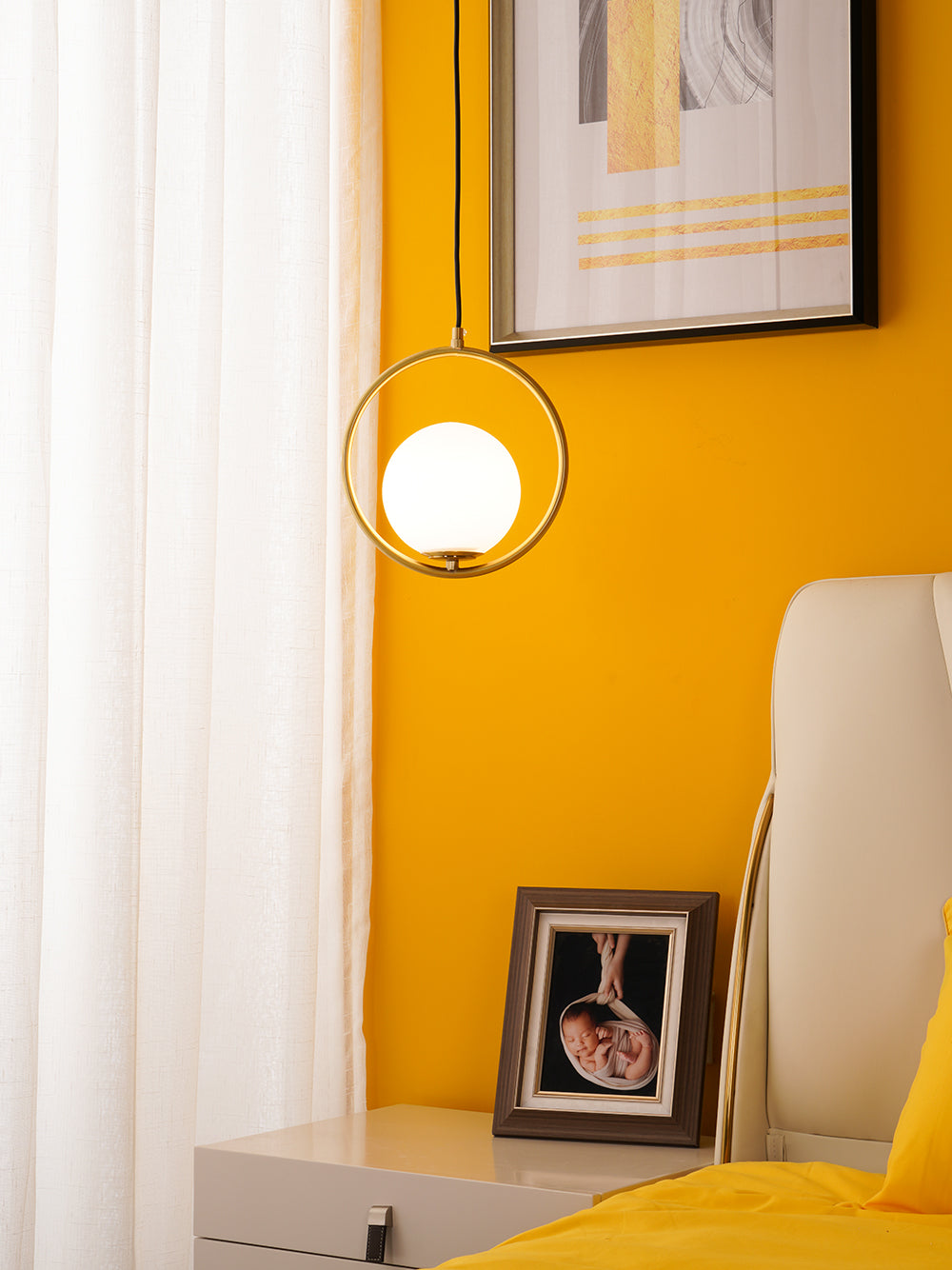 Aufhängung Mila aus Metall und Glas – Moderne Lampe mit elegantem Design