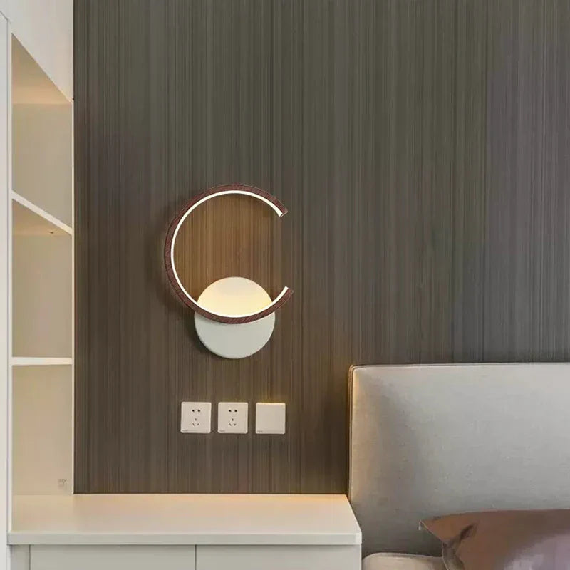 Moderne Wandlampe mit LED – Schlankes Design & warmes Licht für Ihr Zuhause