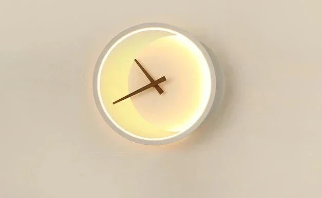 Garduru | Moderne LED-Wandleuchte mit Uhr | Stilvolle Beleuchtung