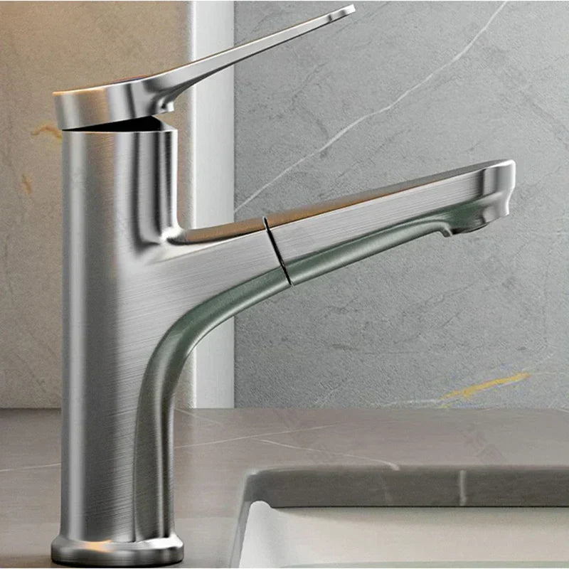 Badezimmer-Wasserhahn mit Ausziehfunktion