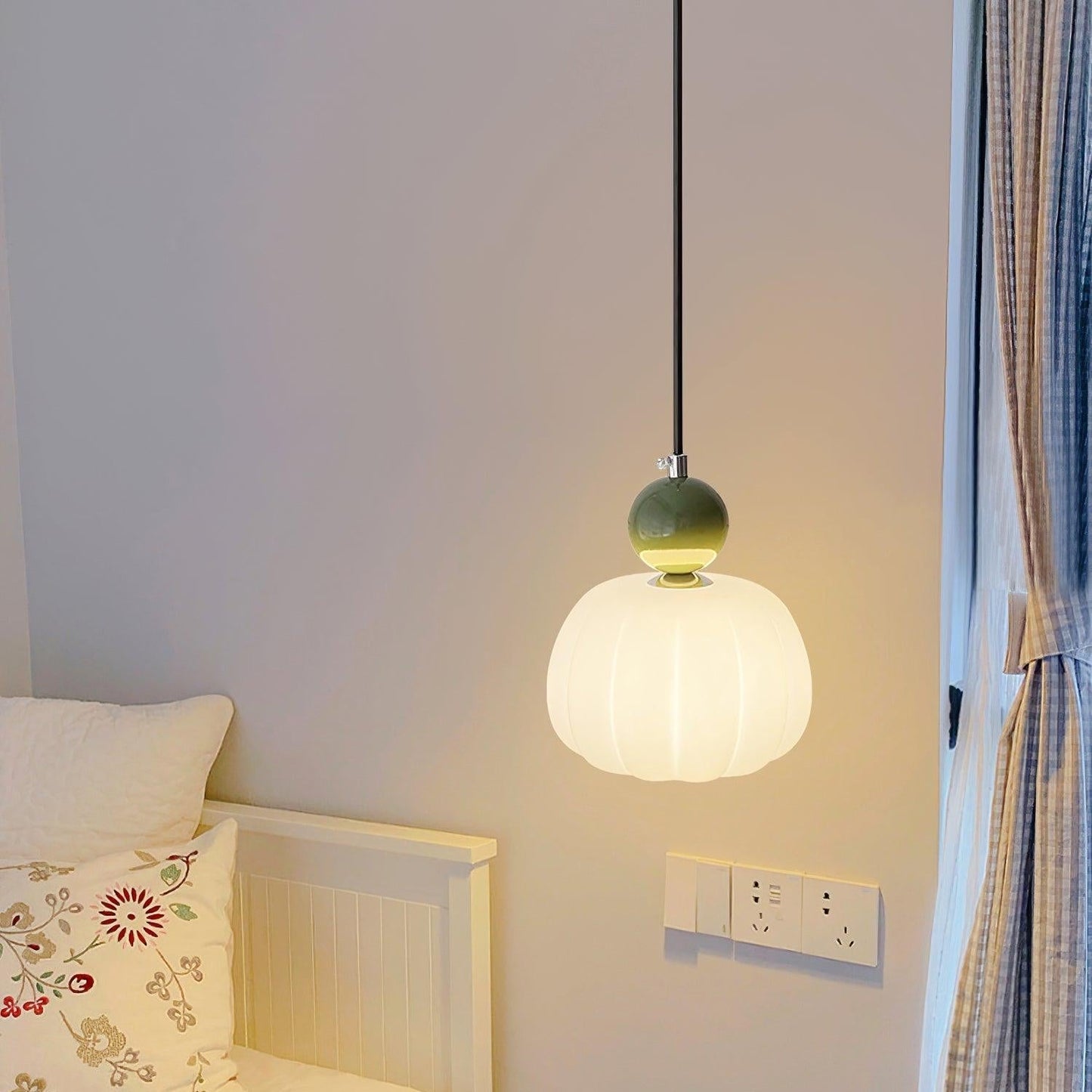 Garduru Kürbis Pendelleuchte – Elegante dimmbare Deckenlampe mit G9-Fassung