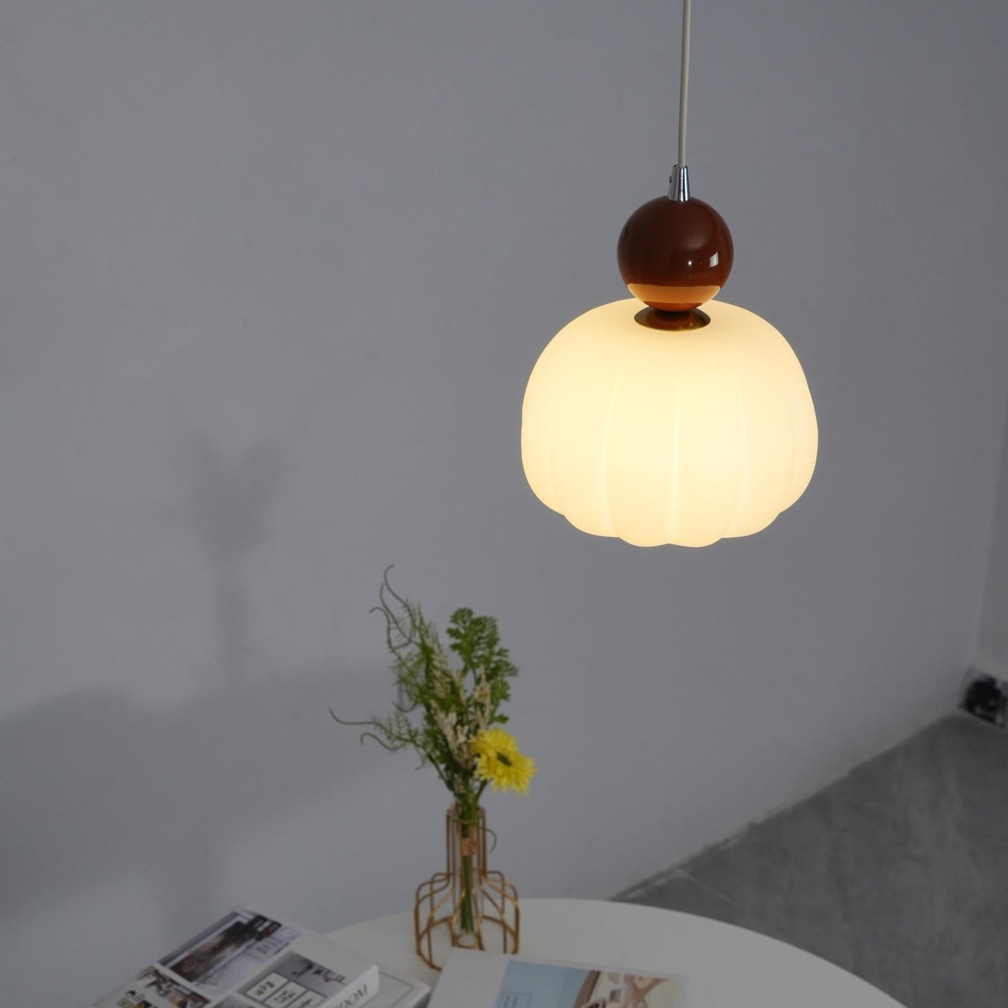 Garduru Kürbis Pendelleuchte – Elegante dimmbare Deckenlampe mit G9-Fassung