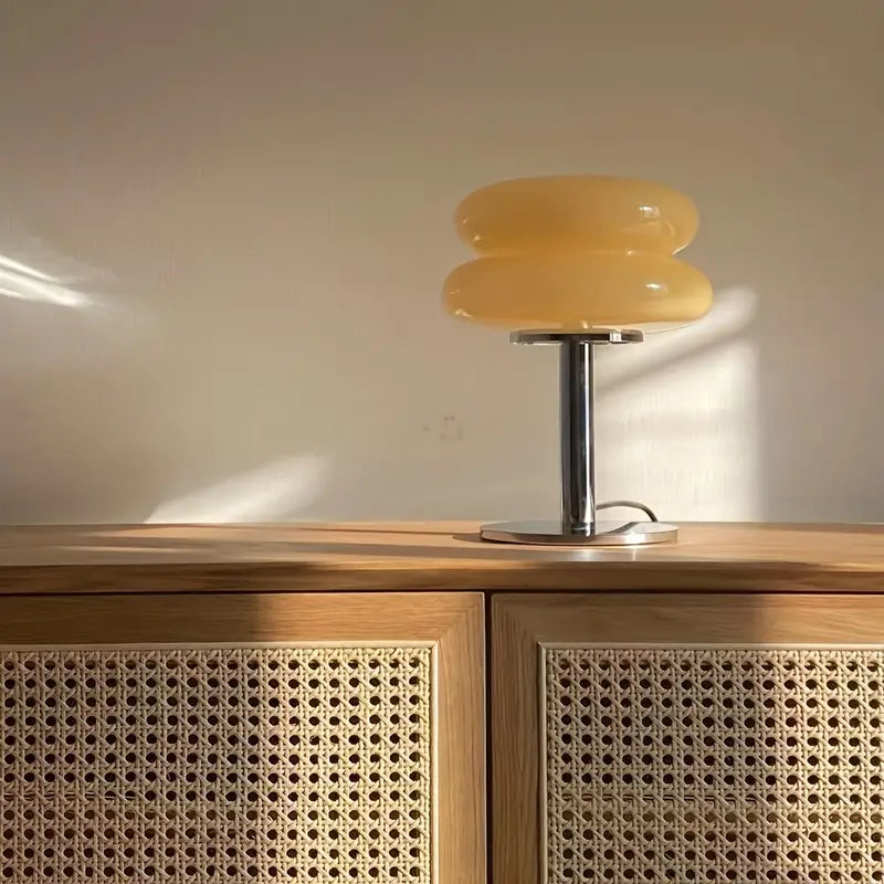 Tischlampe aus mundgeblasenem Glas - Handwerkliche Eleganz