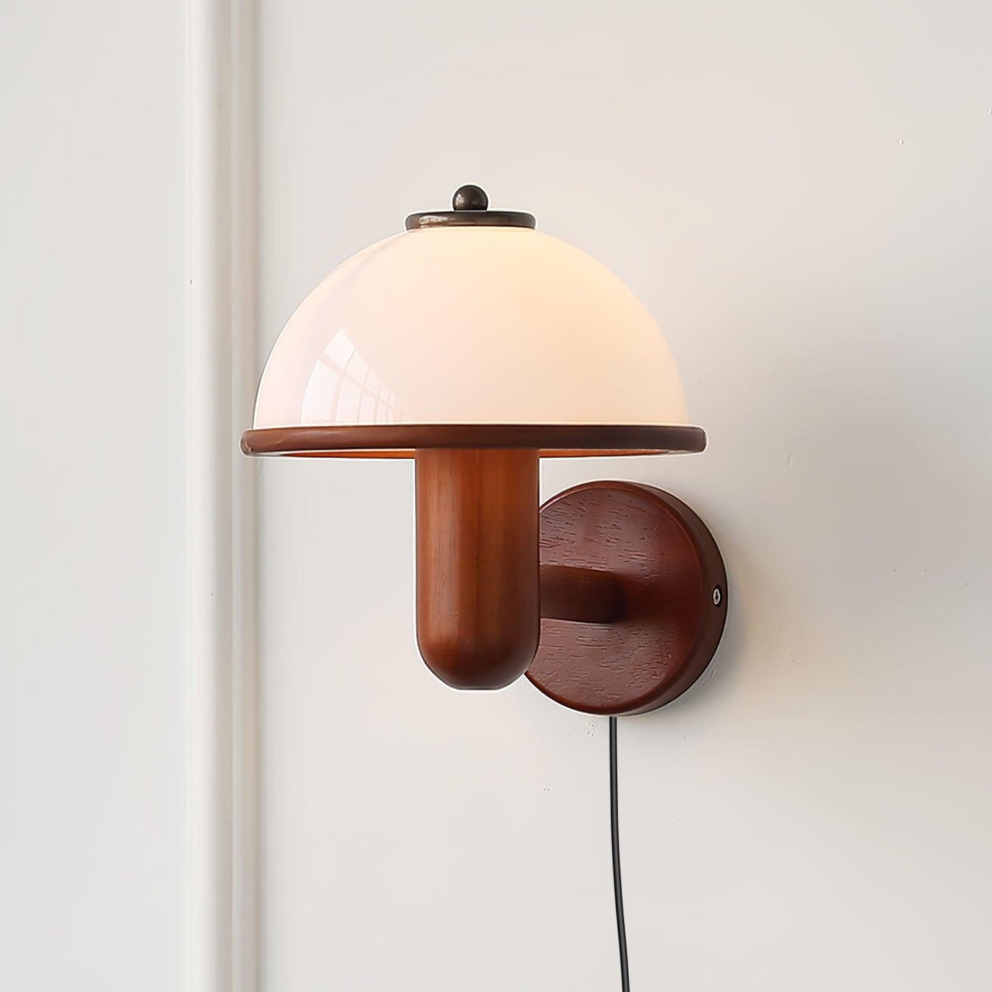 Garduru Holz Wandlampe – Elegante Eichenoptik mit sanftem LED-Glühen