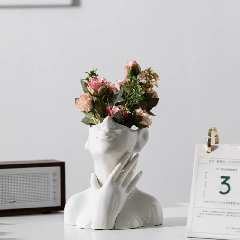 Garduru – Eine Vase voller Raffinesse und Charme