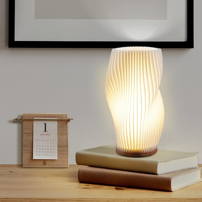 Lampe Serene Wavecrest - Zeitgenössische Eleganz mit dimmbarem USB