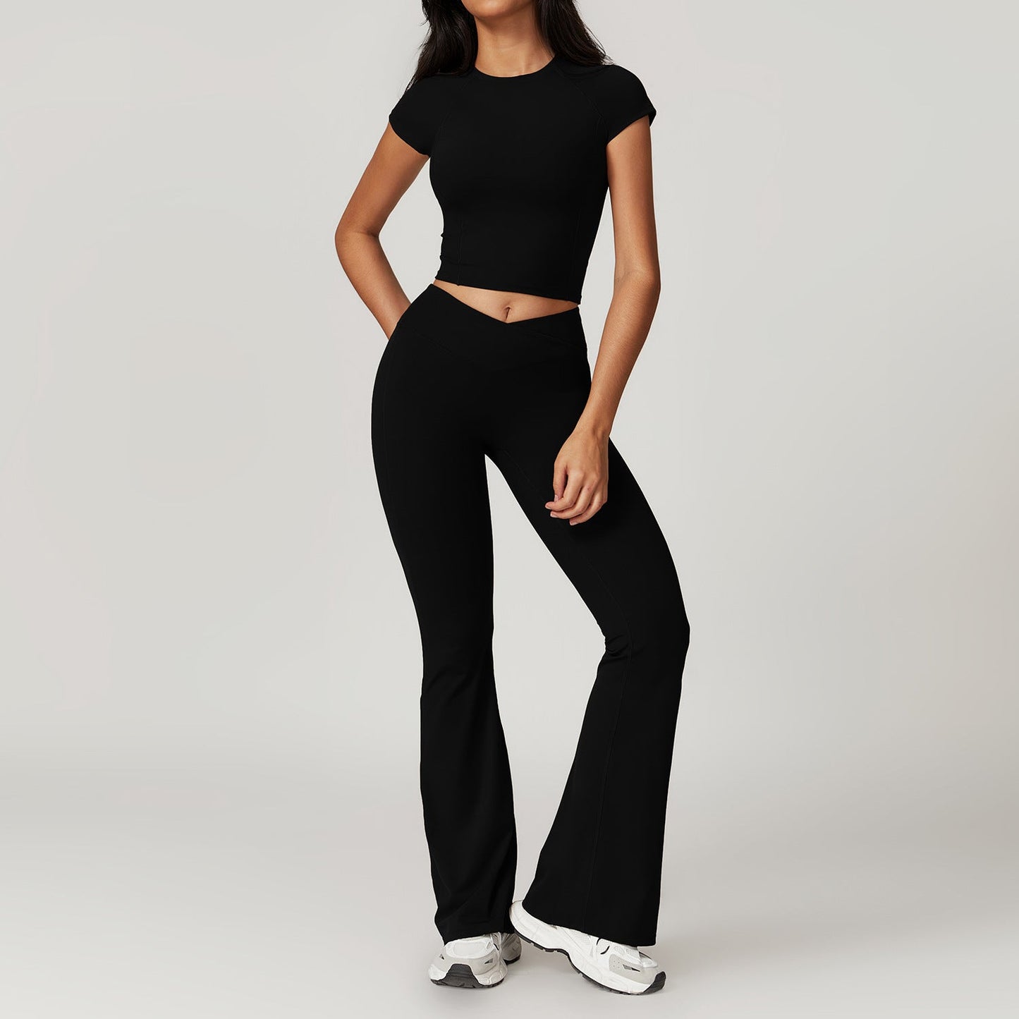 Zweiteiliges Set kurzer Oberteil und ausgestellte Leggings - Pastell Traumfänger