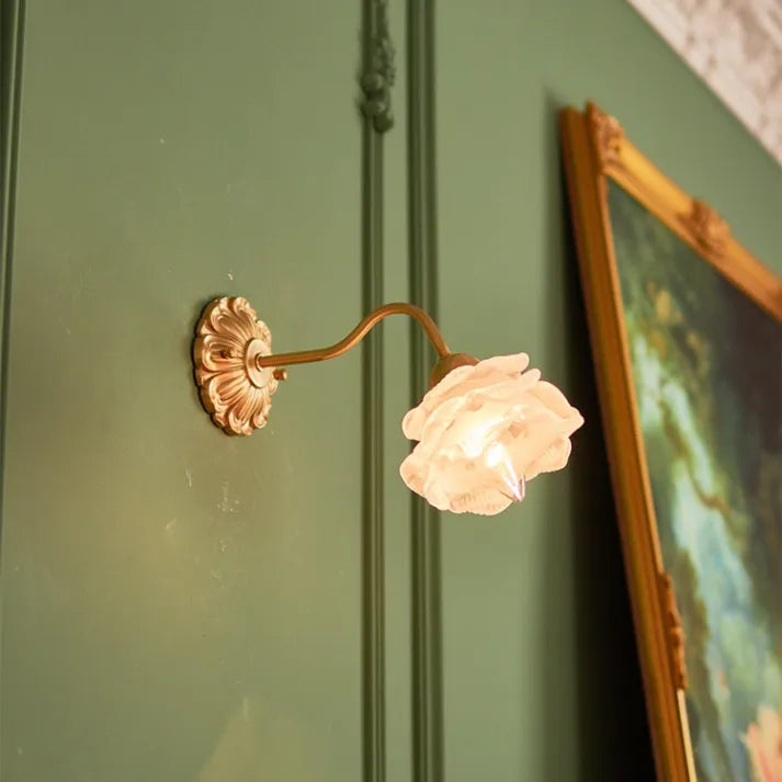 Garduru Kupfer Blütenblatt Wandlicht – Elegante florale Glaswandlampe