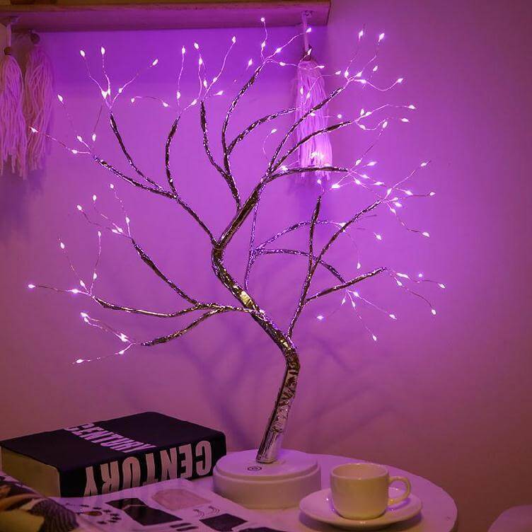 LED Tischlampe mit bunten Baumlichtern