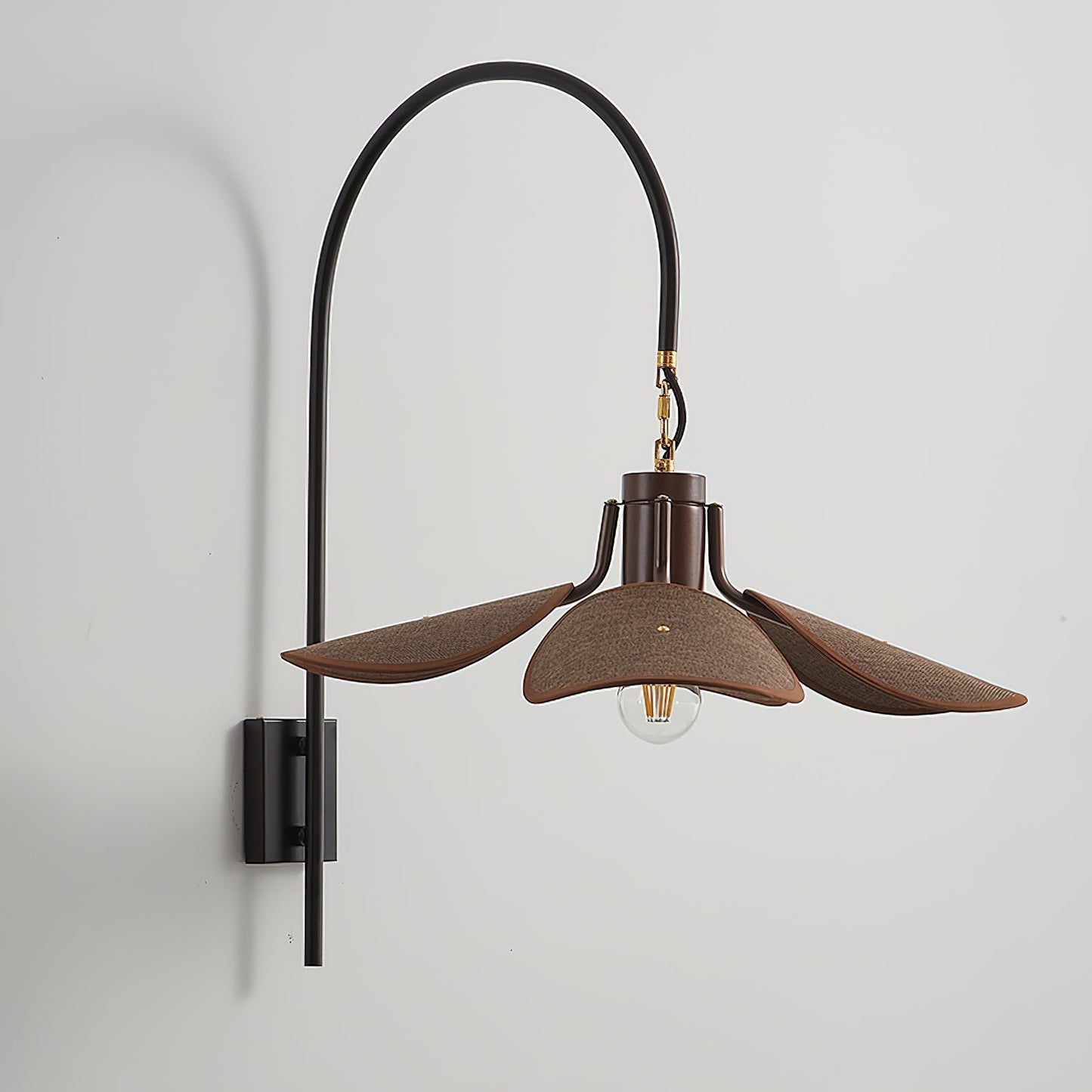 Applikation Petal Bloom – Elegante Wandlampe in Form von Blütenblättern
