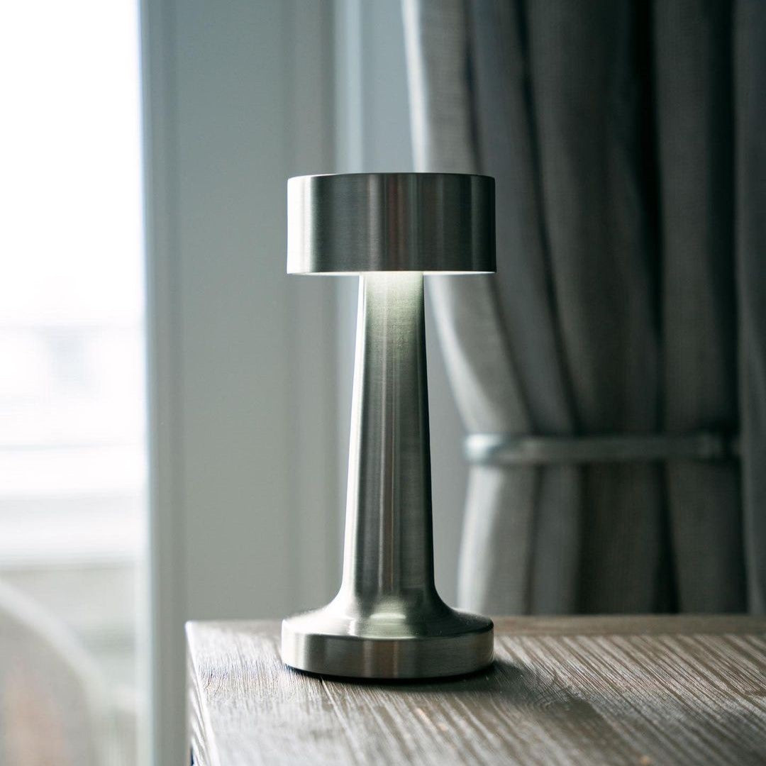Garduru Tischlampe - Lotie Lampe