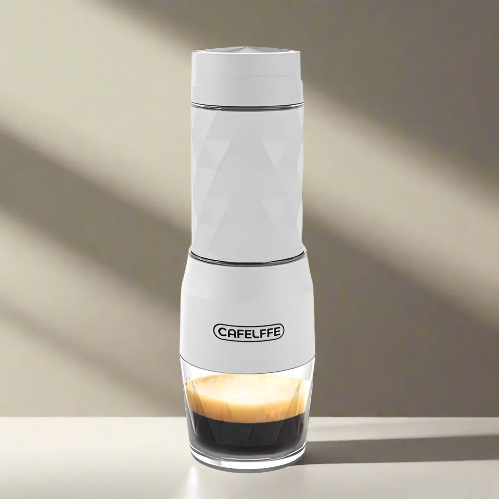Cafelffe 3-in-1 Tragbarer Kaffeekocher – Manueller Espresso-Brauer für Reisen & Abenteuer im Freien