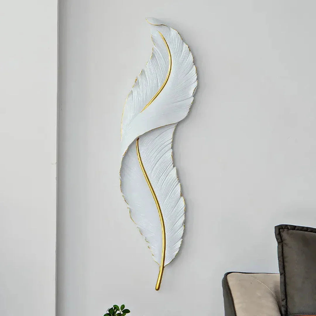 FeatherGlow Elegante Feder Wandleuchte