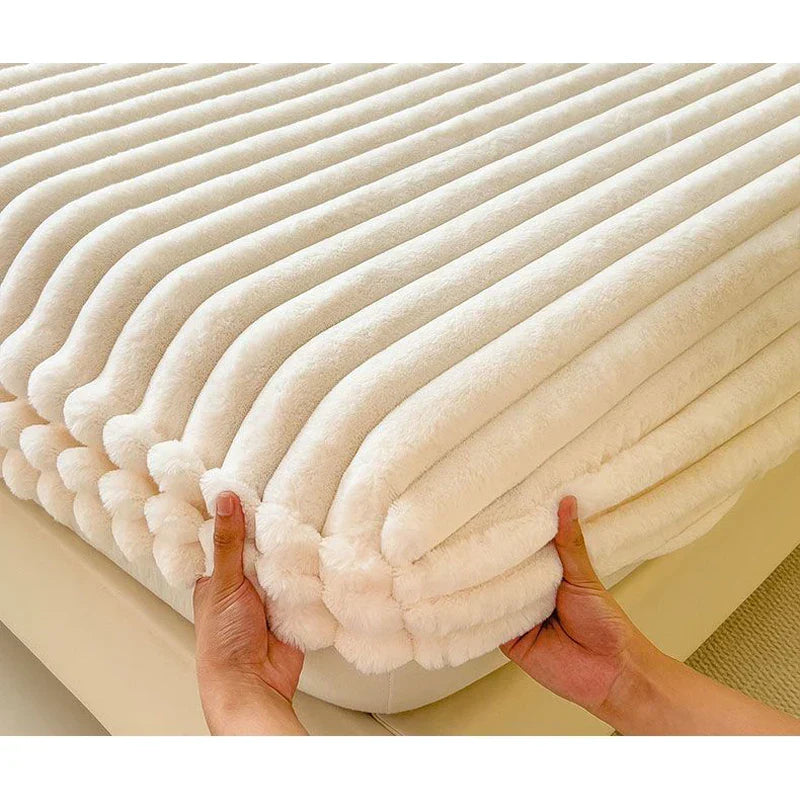 Royaleva Weiche Fitted Betttuch – Ultra-weiches Luxus-Rippbettlaken für maximalen Komfort & gemütlichen Schlaf