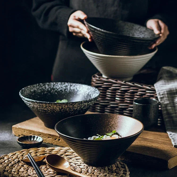 ZenBowl – Handmade Japanische Keramische Ramen Schüssel mit Authentischem Artisan-Finish