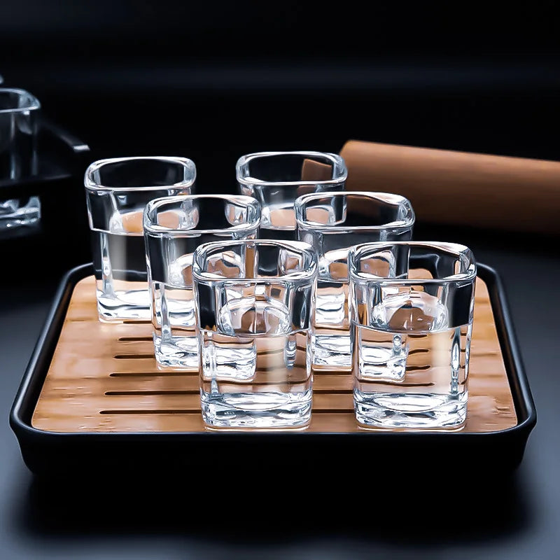 SpiriLux – Luxus Whiskey Gläser Set mit mattschwarzer Servierschale für stilvollen Genuss