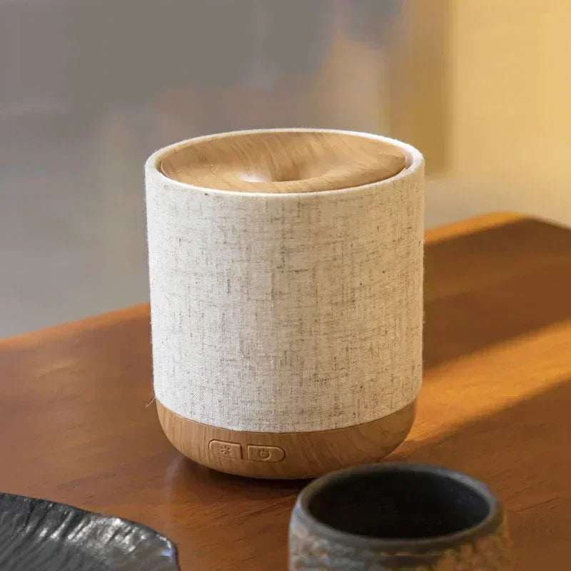ZenMist – Stylischer Stoff-Aromatherapie-Diffusor mit Beleuchtung und Luftbefeuchtung