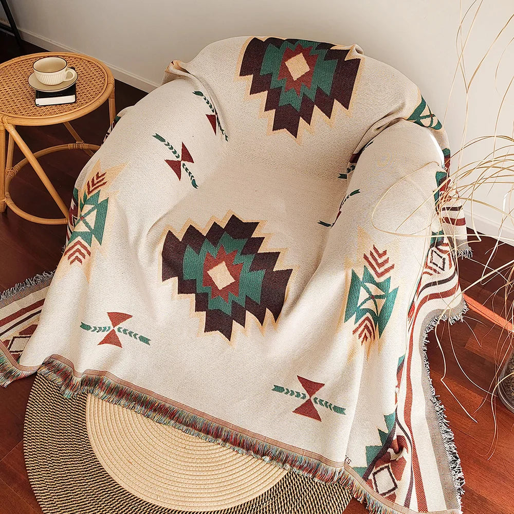 Übergroße Boho-Aztekendecke mit Fransen – Geometrischer Vintage-Wandteppich