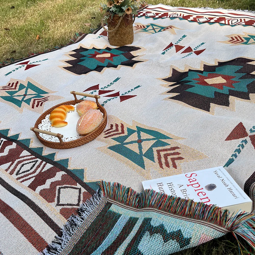 Übergroße Boho-Aztekendecke mit Fransen – Geometrischer Vintage-Wandteppich