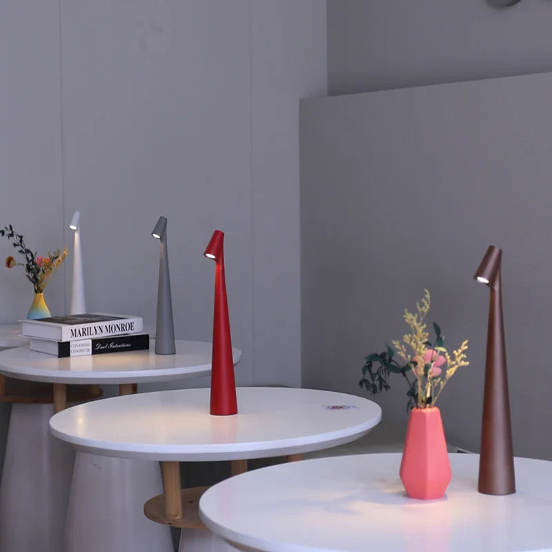 Nordic Minimal Tischlampe
