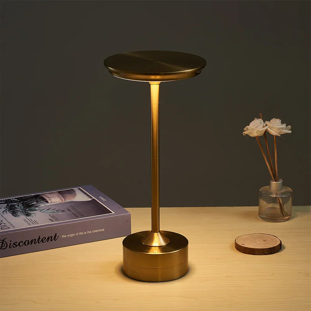 Moderne Stehlampe für Tisch