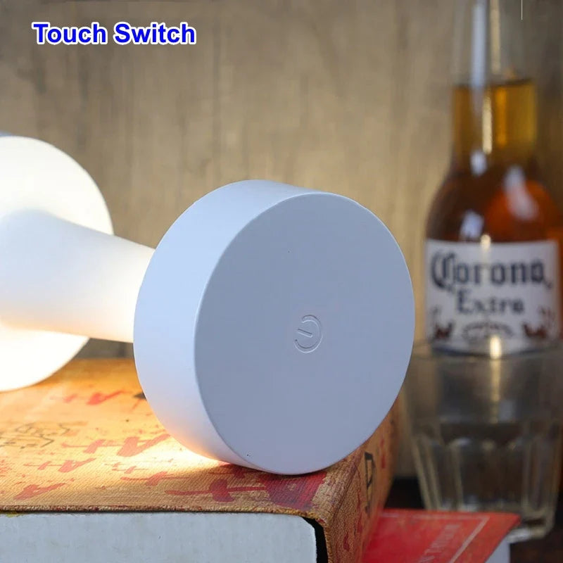 LED wiederaufladbare Tischlampe