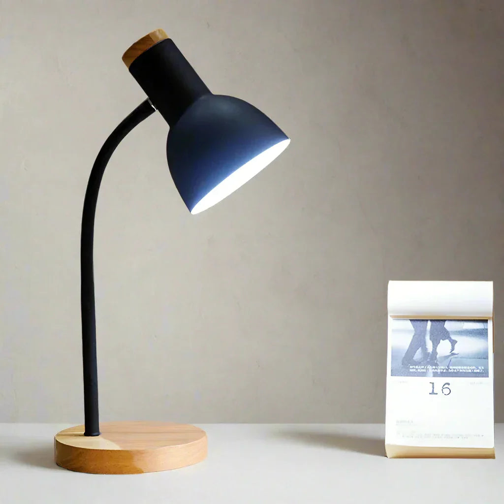 Garduru Schreibtischlampe | Skandinavisches Design | Holz & Eisen | Faltbar & Augenschonend