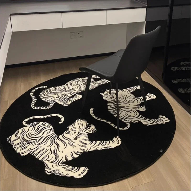 Runder Teppich mit Tigerstreifen – Hochflor und langlebig für Wohnzimmer und Außenbereich