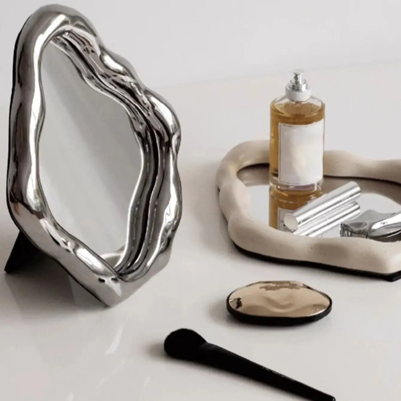 Mirrorly – Vintage-Kommodenspiegel