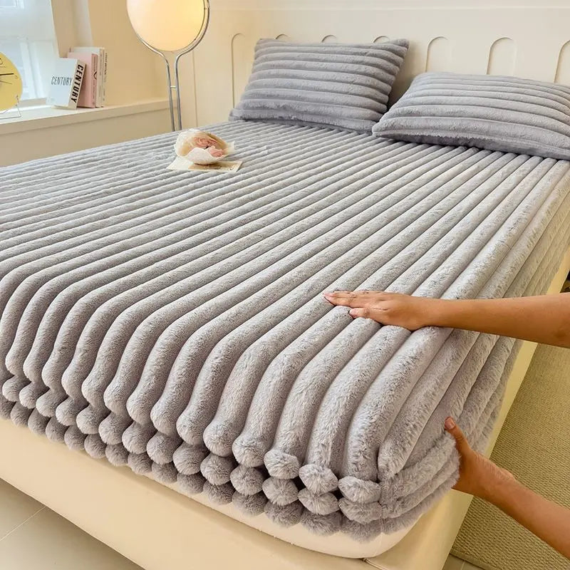 Royaleva Weiche Fitted Betttuch – Ultra-weiches Luxus-Rippbettlaken für maximalen Komfort & gemütlichen Schlaf