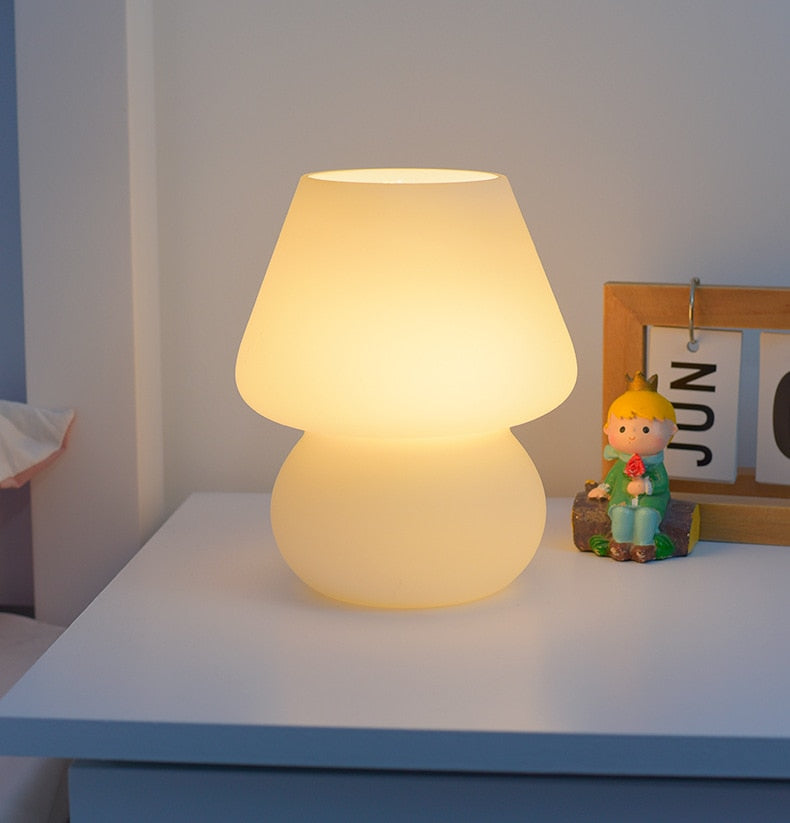 LED-Schreibtischlampe in Pilzform aus Glas