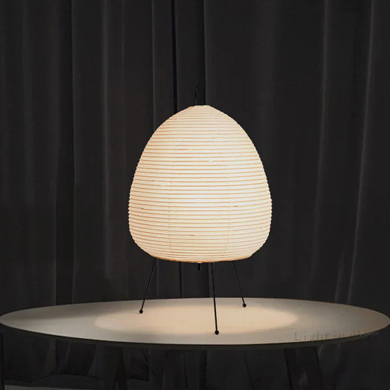 Garduru Wabi-Sabi Tischlampe | Elegante Reispapierlampe | Zen-Inspiration für Schlafzimmerdeko - Akari