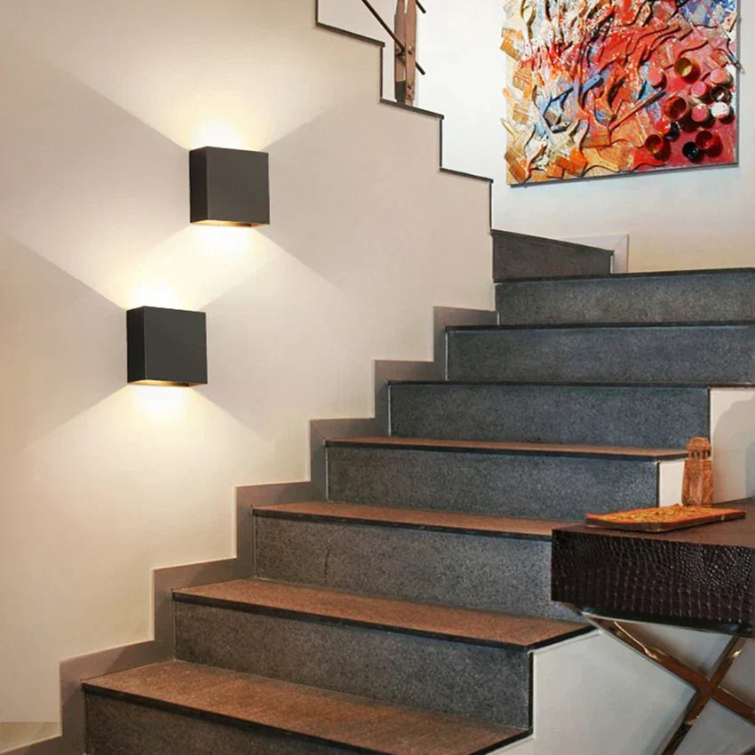 Moderne Wandleuchte für Zuhause und Büro - Elegantes Design für stilvolle Räume