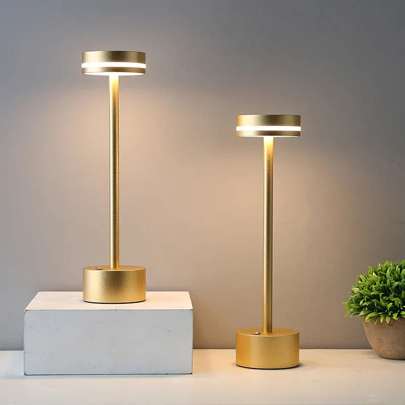 Garduru | Design Tischlampe - Kabellos aufladbar - Schaffen Sie Atmosphäre mit nur einer Berührung