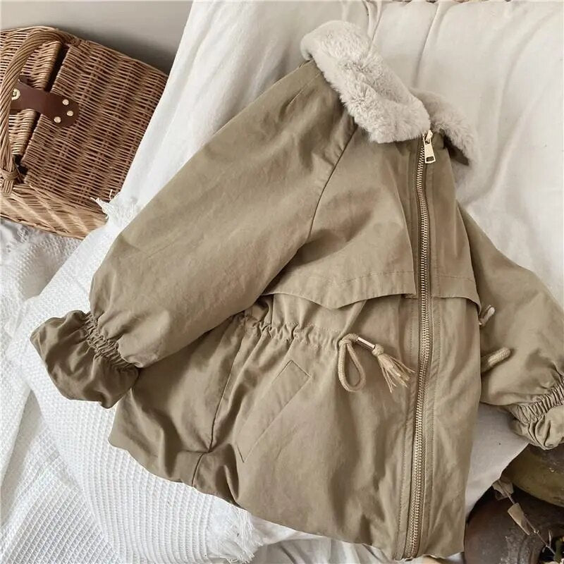 Kinderfellgefütterte Khaki-Jacke