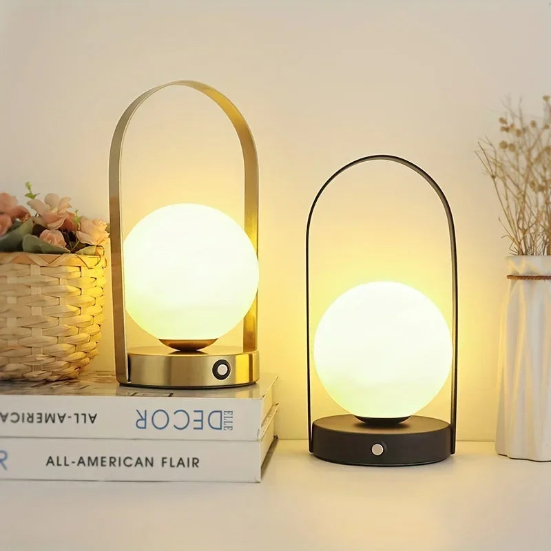 Tragbare kabellose dimmbare Tischlampe
