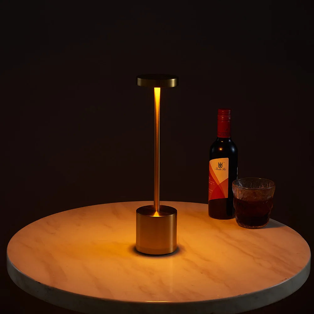Klassische wiederaufladbare Touch-Tischlampe – stufenlose Dimmung & 3 Farbmodi