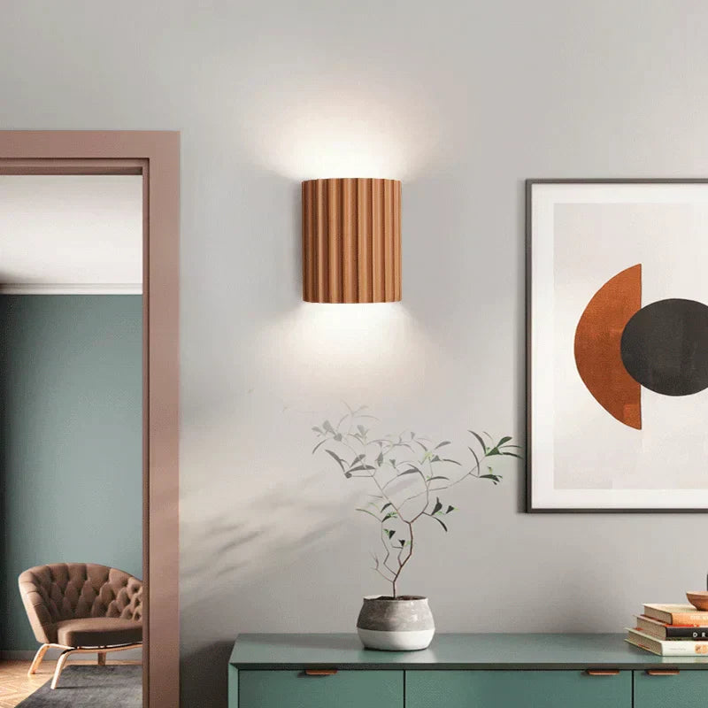 Garduru Wandleuchte – Dekorative LED-Wandlampe aus Harz für Wohnzimmer und Flur