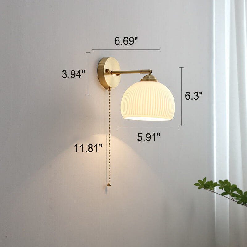 Garduru Nordic Wandleuchte mit Zugschalter | Milchglas & Messing Design | Strahlendes Stimmungslicht für Ihr Zuhause