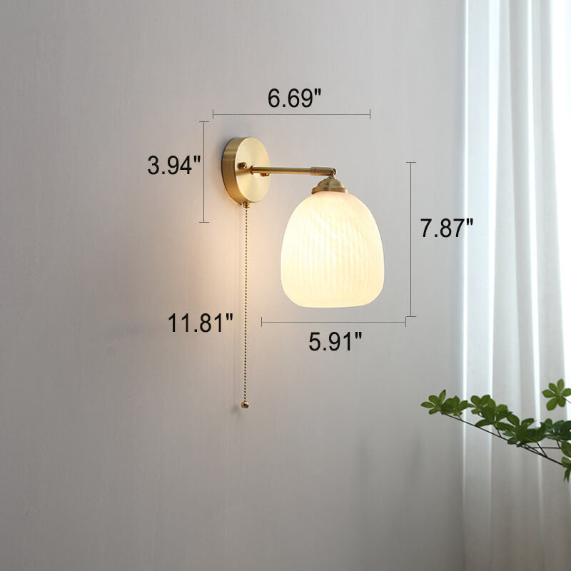 Garduru Nordic Wandleuchte mit Zugschalter | Milchglas & Messing Design | Strahlendes Stimmungslicht für Ihr Zuhause