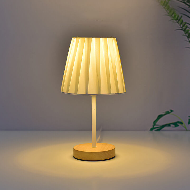 Garduru Nordic Vintage Tischlampe | Stoffkegel | Massivholz | LED-Licht | Dimmbare Optionen | Dekorativ für Zuhause