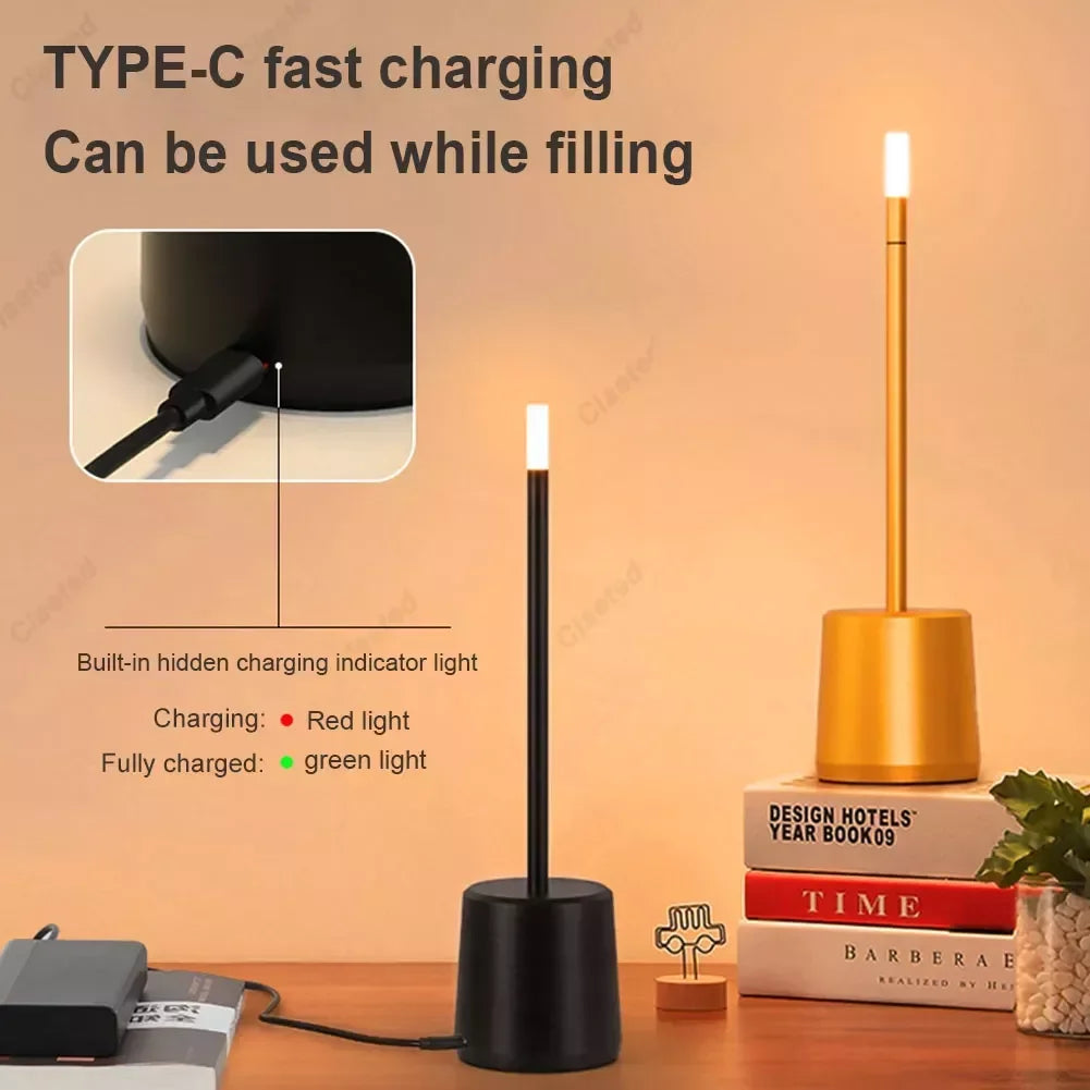 LumiTouch – Luxuriöse LED-Tischlampe mit stufenloser Dimmung und elegantem Kristallschirm