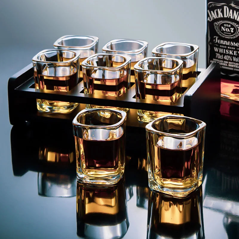 SpiriLux – Luxus Whiskey Gläser Set mit mattschwarzer Servierschale für stilvollen Genuss