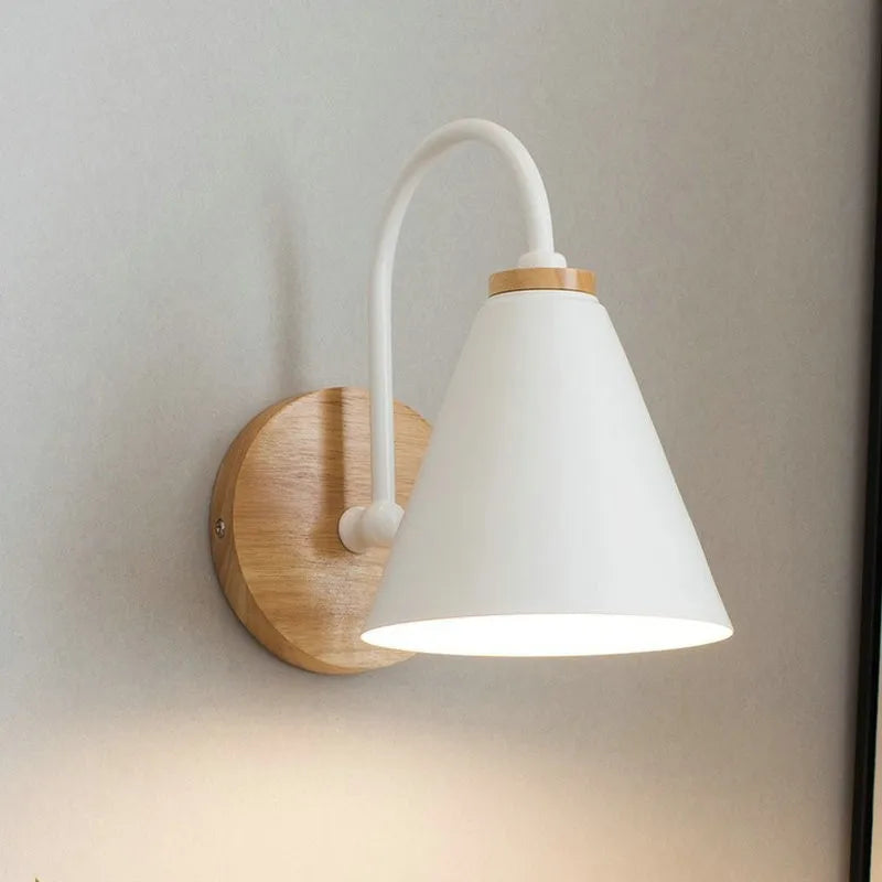 Moderne Holz Wandlampe