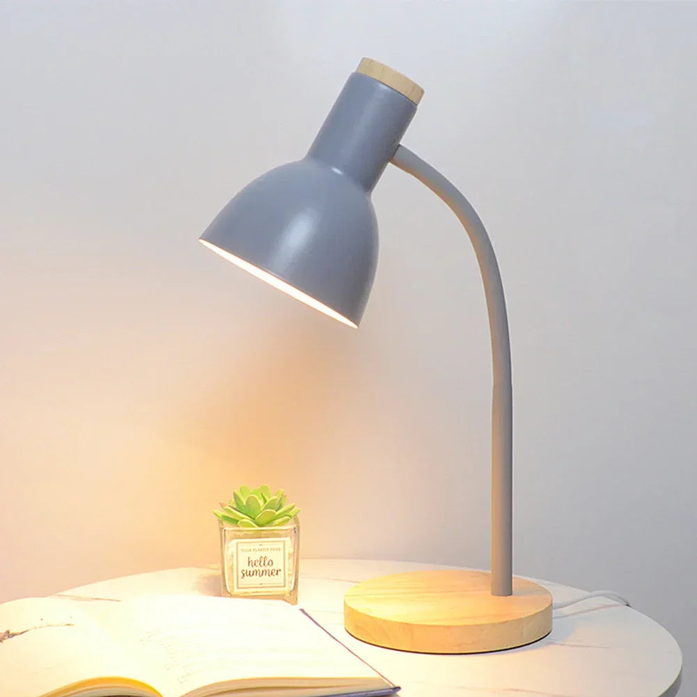 Garduru Schreibtischlampe | Skandinavisches Design | Holz & Eisen | Faltbar & Augenschonend