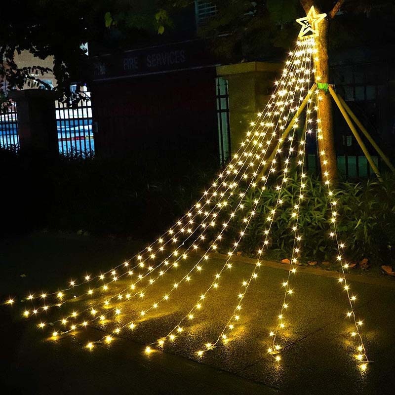 LED-Lichtshow für den Weihnachtsbaum im Freien